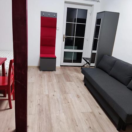 Motyli Chalupa - Luxusni Apartmany U Jestedu Dlouhy Most Экстерьер фото